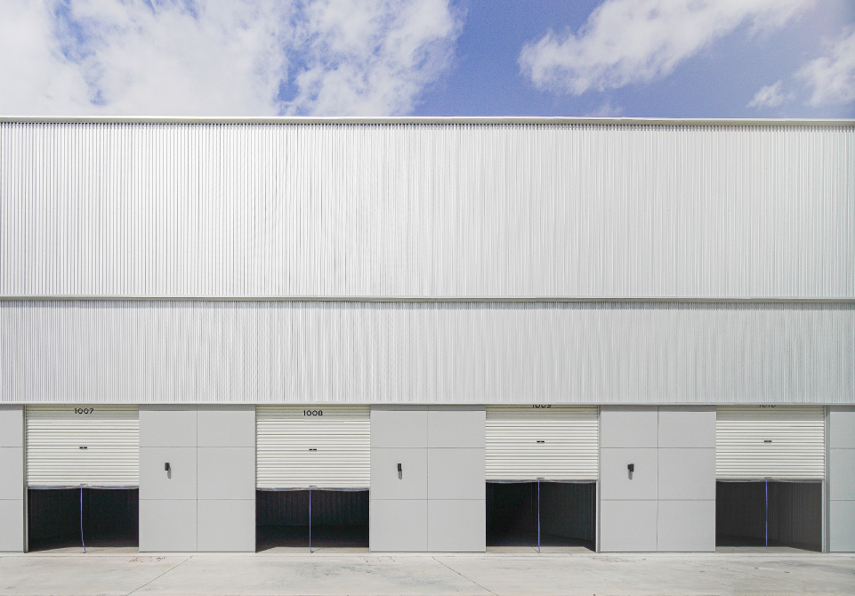 Self-storage-00